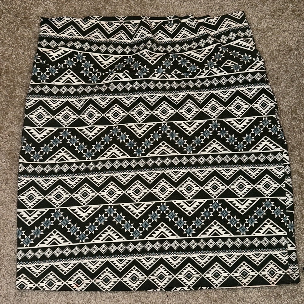 Stretch mini skirt